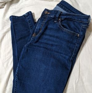 Hollister Super Skinny Jeans